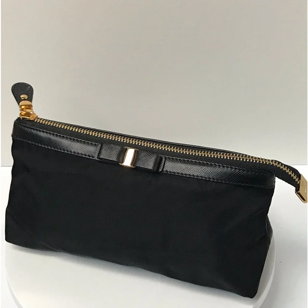 Salvatore Ferragamo Vara Ribbon Nylon/Leather Cosmetic Bag 😍🖤
